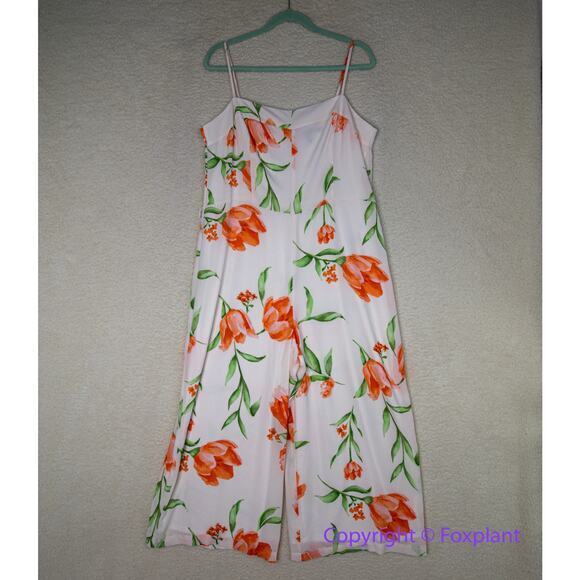New! White House Black Marketfloral print tie waist wide leg jumpsuit, size 16